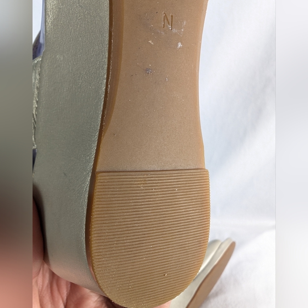 ☘️Vaneli Mary Jane Gladiator Peep Toe T-Strap Sandal Women's Size 10N - Picture 11 of 14